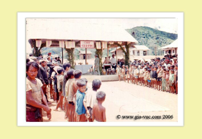 CEREMONY2.jpg
